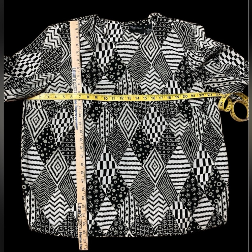 Maggie Barnes blouse